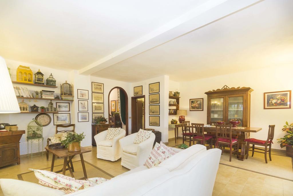 Villa Monserrato - Goelba Porto Azzurro Quarto foto